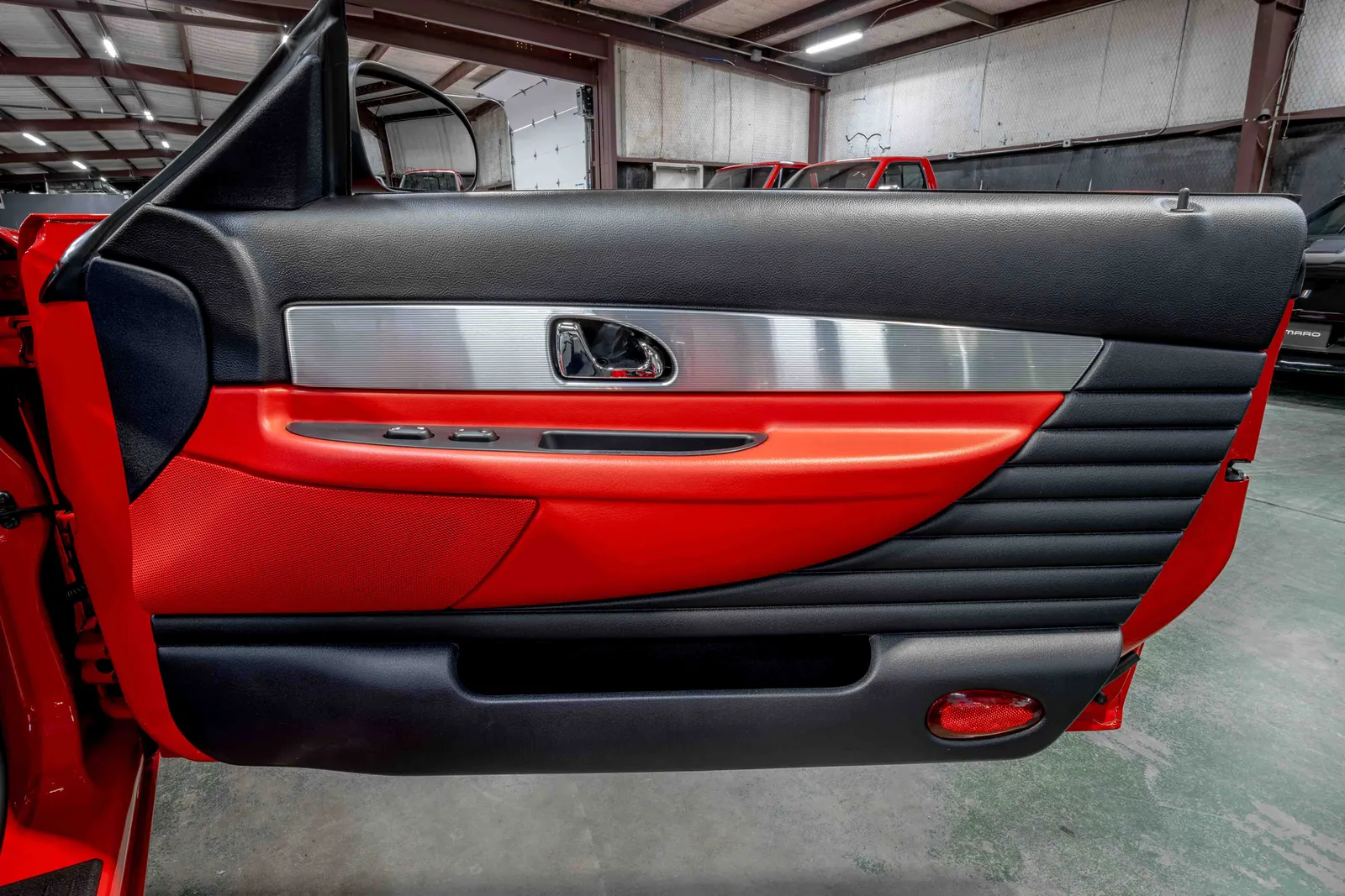 2004-Ford-Thunderbird-Colorado Red-1FAHP60A94Y109497-47.jpg